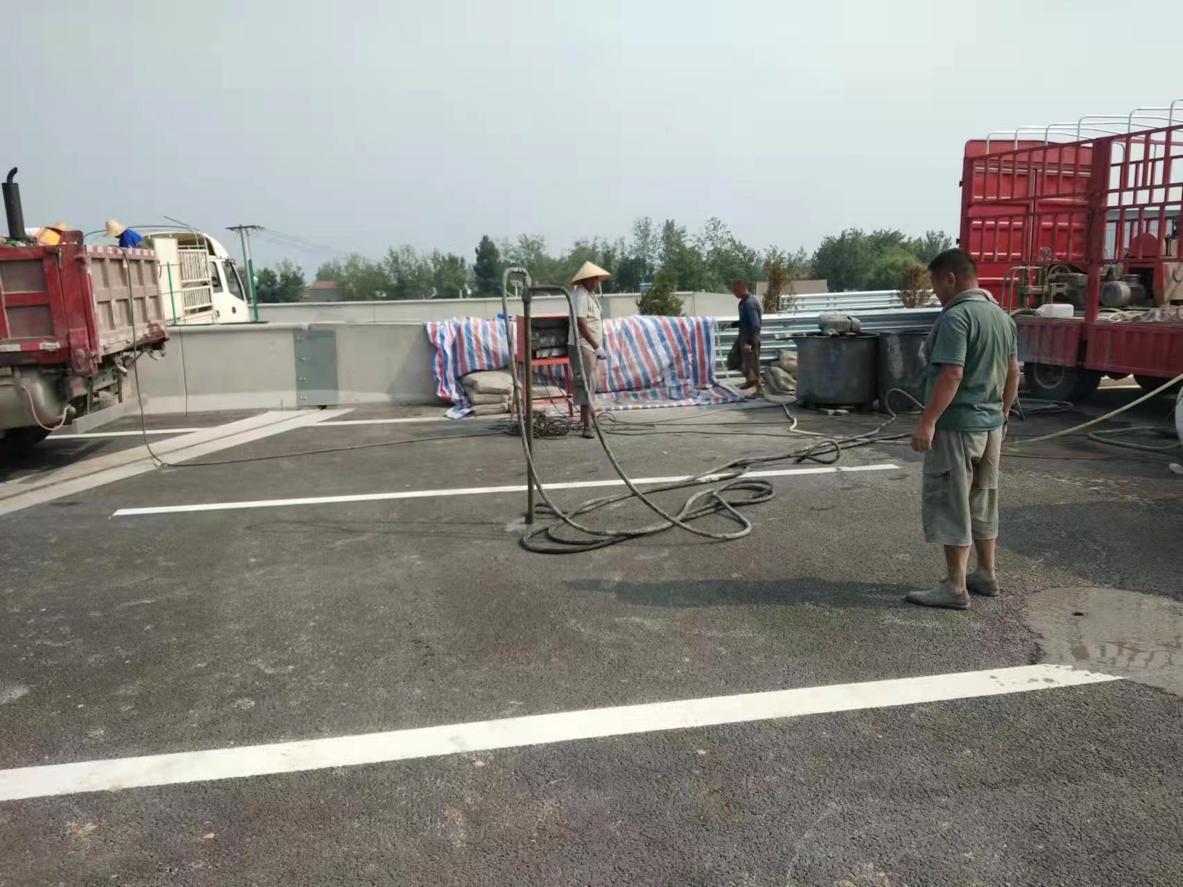 西乡塘路基注浆